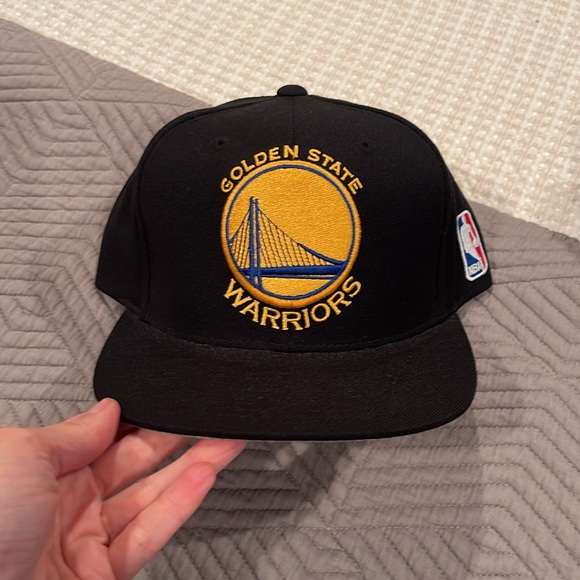 Like new snapback hats …..$12 each - Picture 3 of 10